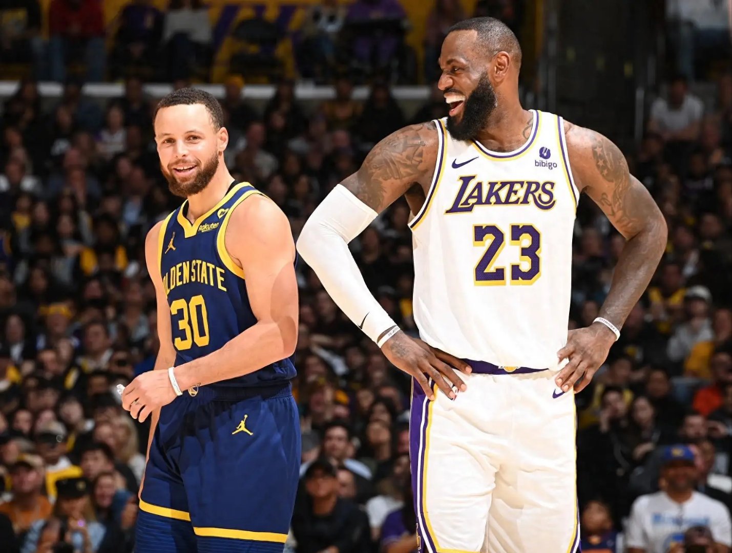 包含NBA季后赛抽签：勇士队对阵湖人队开启西部半决赛战斗的词条