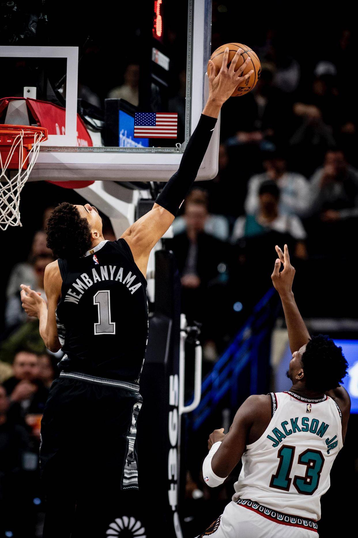 热火遭遇马刺逆转，惨遭失败！的简单介绍