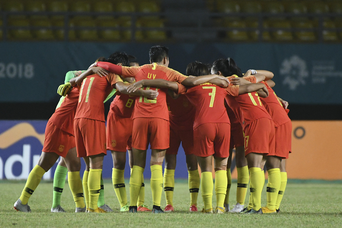 跨国队伍与世界各地球员迎战