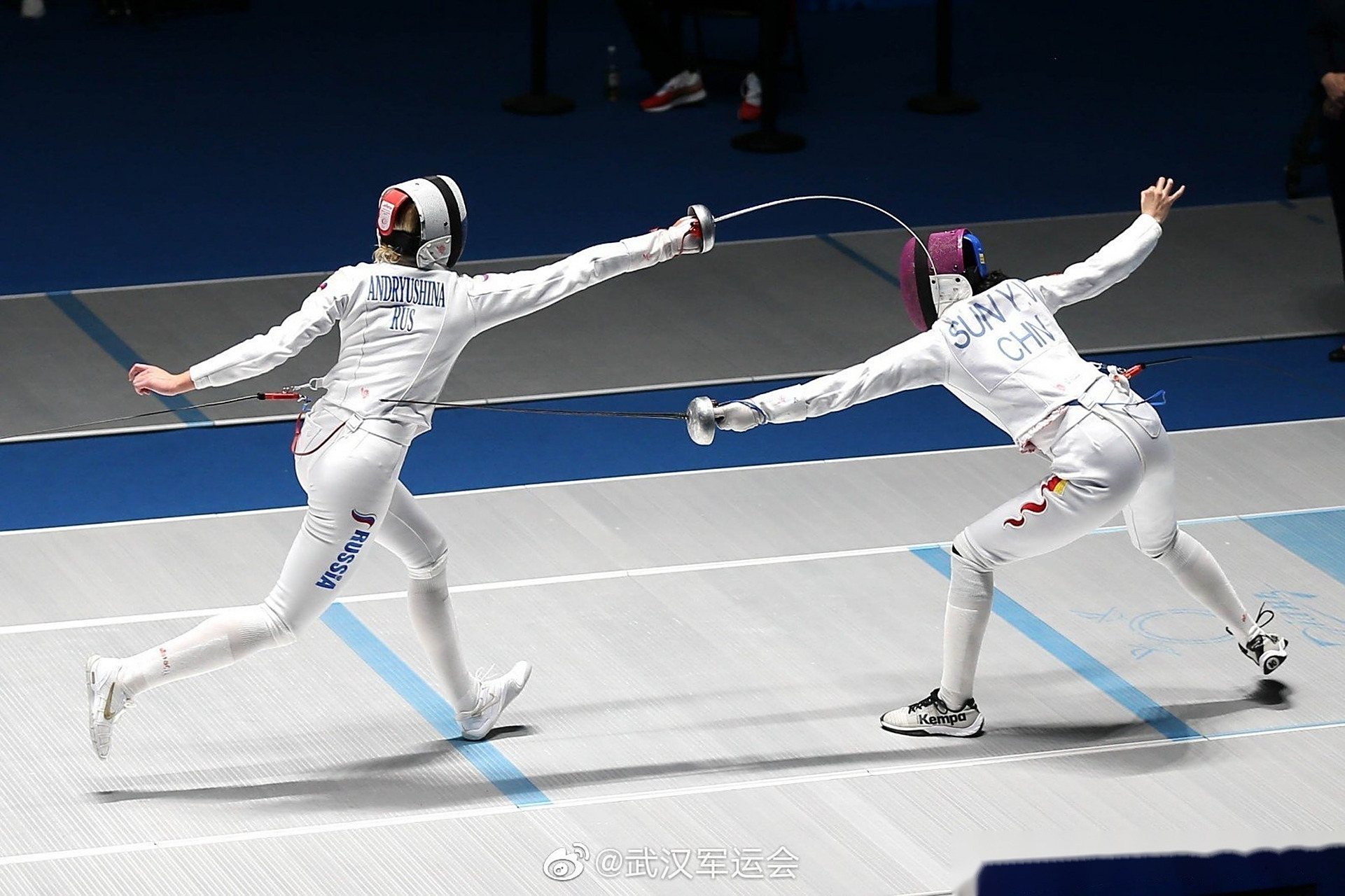 斯洛伐克击剑选手夺得冠军,实力惊人 斯洛伐克击剑选手夺得冠军,实力惊人