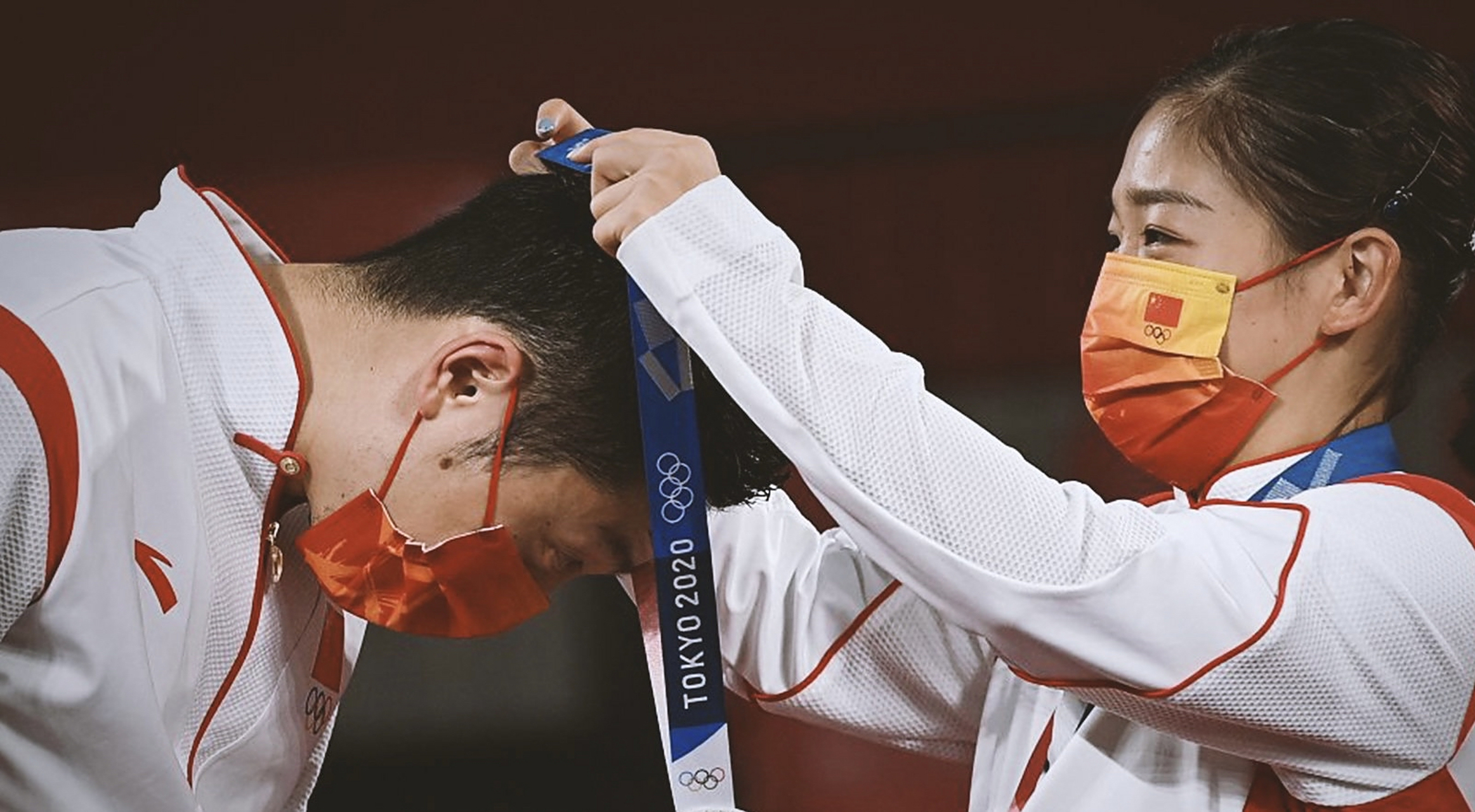 日本乒乓球队血洗波兰乒乓球队，许昕完成帽子戏法的简单介绍