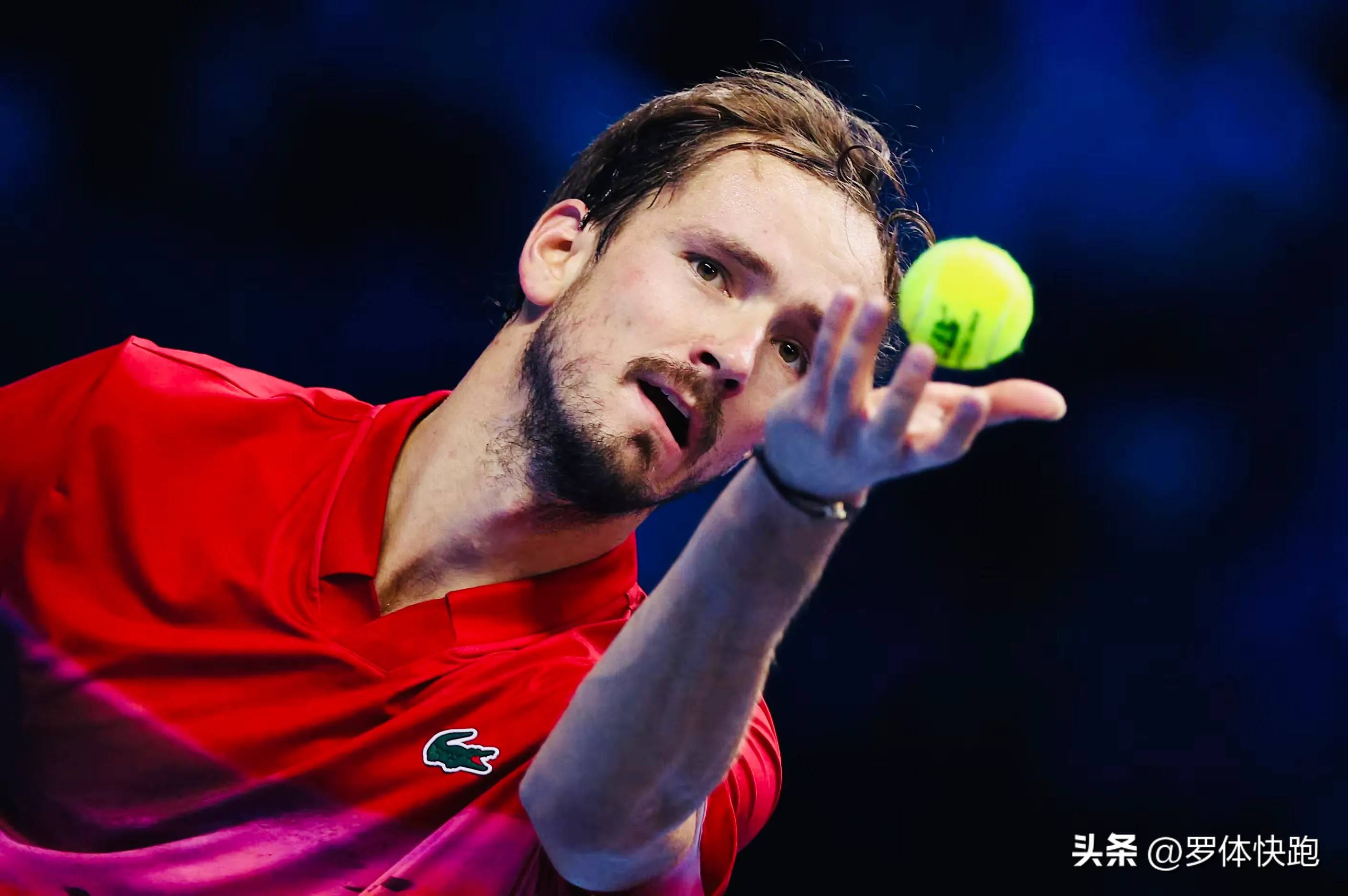 拉沃尔杯鏖战ATP总决赛，兹维列夫刷新纪录的简单介绍