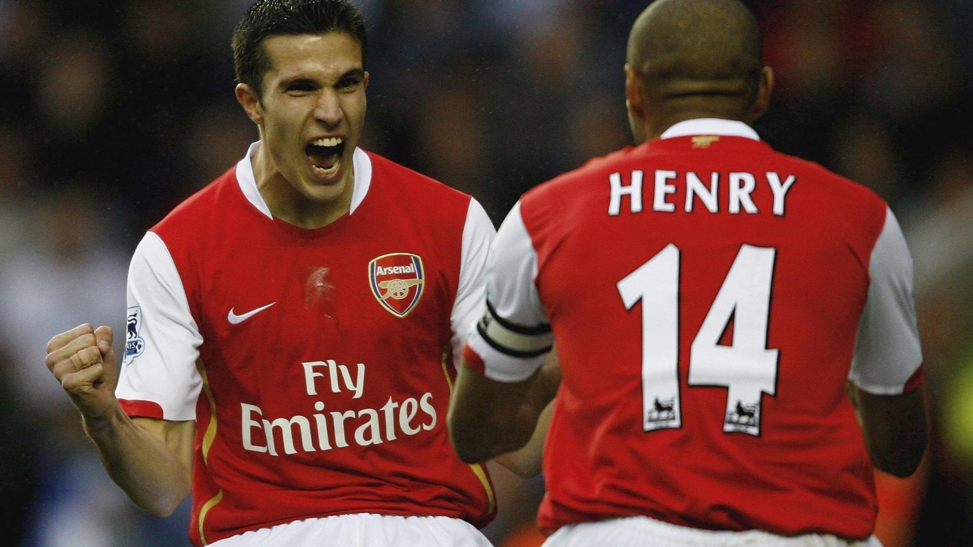 塔图姆统治全场，马刺末节逆转山东队，一场跨越文化的篮球对话